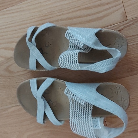 Skechers sandal wedges - Picture 4 of 4